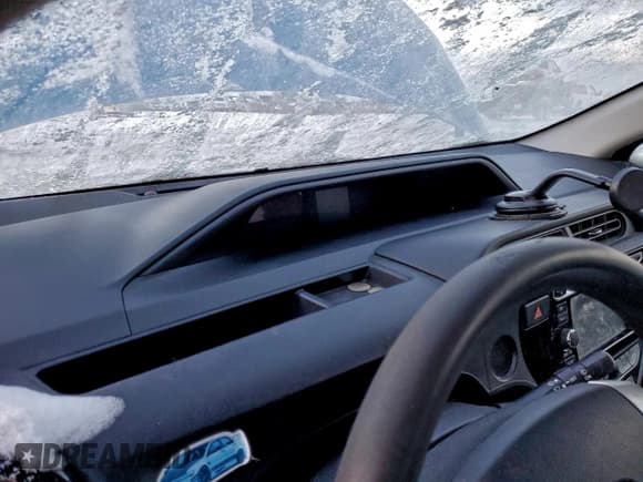 ✅ 2015 Toyota Prius Two • VIN: JTDKDTB37F1583997 • Lot: 95010535. Wystawiony na Copart z przebiegiem Nie podano. Bezpłatny archiwum sprzedaży aukcyjnych z USA i szczegółowy raport historii pojazdu na DreamBid. Zdjęcie 9.