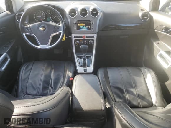 ✅ 2014 Chevrolet Captiva Sport LT • VIN: 3GNAL3EK8ES613840 • Lot: 47112375. Wystawiony na Copart z przebiegiem 130 413 mil. Bezpłatny archiwum sprzedaży aukcyjnych z USA i szczegółowy raport historii pojazdu na DreamBid. Zdjęcie 8.