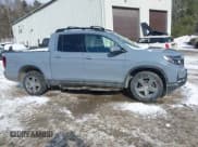 ✅ 2022 Honda Ridgeline RTL-E • VIN: 5FPYK3F73NB035246 • Lot: 41532768. Listed on IAAI with 37,116 mi. Free auction sales archive from the USA and detailed vehicle history report at DreamBid. Image 13.