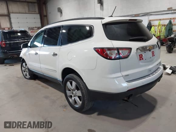 ✅ 2015 Chevrolet Traverse LTZ • VIN: 1GNKVJKD1FJ318459 • Lot: 43526921. Wystawiony na IAAI z przebiegiem 198 644 mil. Bezpłatny archiwum sprzedaży aukcyjnych z USA i szczegółowy raport historii pojazdu na DreamBid. Zdjęcie 3.