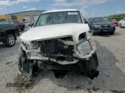 ✅ 2005 Toyota Tundra Limited • VIN: 5TBDT48135S471084 • Lot: 71068895. Wystawiony na Copart z przebiegiem 274 196 mil. Bezpłatny archiwum sprzedaży aukcyjnych z USA i szczegółowy raport historii pojazdu na DreamBid. Zdjęcie 14.