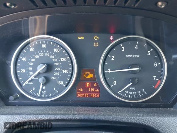 ✅ 2012 BMW X5 35i • VIN: 5UXZV4C5XCL744794 • Лот: 43353724. Опубликован ранее на IAAI с пробегом 163 176 миль. Бесплатный доступ к архиву аукционных продаж из США и подробный отчёт об истории автомобиля на DreamBid. Изображение 7.