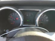 ✅ 2006 Ford Mustang Standard • VIN: 1ZVFT84N965166354 • Lot: 92284575. Wystawiony na Copart z przebiegiem 186 021 mil. Bezpłatny archiwum sprzedaży aukcyjnych z USA i szczegółowy raport historii pojazdu na DreamBid. Zdjęcie 9.