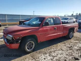 ✅ 2000 Dodge Dakota • VIN: 1B7GL22X0YS694166 • Lot: 87619775. Wystawiony na Copart z przebiegiem Nie podano. Bezpłatny archiwum sprzedaży aukcyjnych z USA i szczegółowy raport historii pojazdu na DreamBid. Zdjęcie 1.