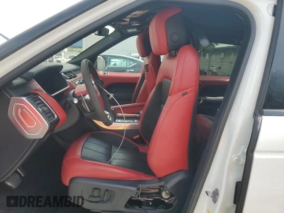 ✅ 2021 Land Rover Range Rover Sport HST • VIN: SALWS2RU4MA755425 • Lot: 59090315. Wystawiony na Copart z przebiegiem 50 234 mil. Bezpłatny archiwum sprzedaży aukcyjnych z USA i szczegółowy raport historii pojazdu na DreamBid. Zdjęcie 7.