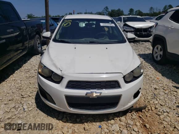 ✅ 2015 Chevrolet Sonic LS • VIN: 1G1JA6SH0F4207621 • Лот: 68465234. Размещён на Copart с пробегом 141 585 миль миль. Получите бесплатный доступ к архиву аукционных продаж из США и посмотрите подробный отчёт об истории автомобиля на DreamBid. Изображение 5.