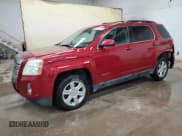 ✅ 2015 GMC Terrain SLE • VIN: 2GKFLWE32F6275817 • Лот: 70907545. Опубликован ранее на Copart с пробегом 156 601 миль. Бесплатный доступ к архиву аукционных продаж из США и подробный отчёт об истории автомобиля на DreamBid. Изображение 1.