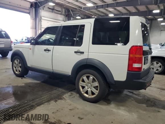✅ 2005 Land Rover LR3 SE • VIN: SALAA25415A303419 • Лот: 43815205. Опубликован ранее на Copart с пробегом 225 553 миль. Бесплатный доступ к архиву аукционных продаж из США и подробный отчёт об истории автомобиля на DreamBid. Изображение 2.