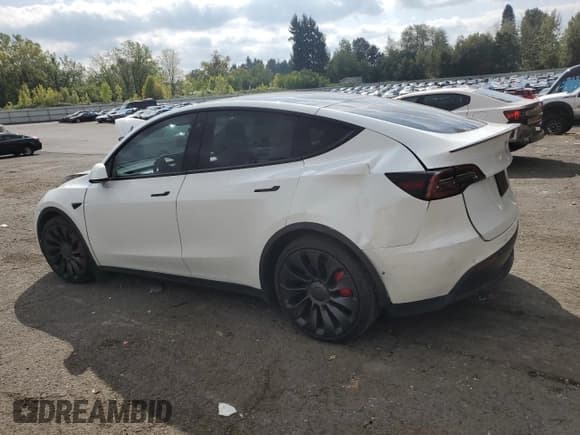 ✅ 2022 Tesla Model Y Performance • VIN: 7SAYGDEF0NF388524 • Lot: 80245715. Listed on Copart with 29,535 mi. Free auction sales archive from the USA and detailed vehicle history report at DreamBid. Image 2.
