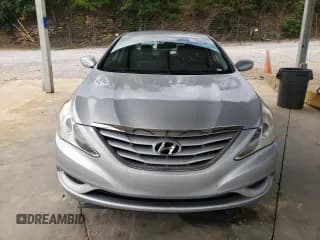 ✅ 2011 Hyundai Sonata GLS • VIN: 5NPEB4AC4BH138047 • Lot: 71629284. Listed on Copart with 142,880 mi. Free auction sales archive from the USA and detailed vehicle history report at DreamBid. Image 5.