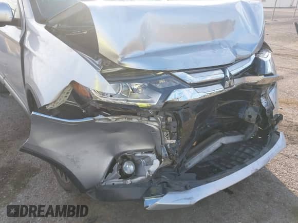 2016 Mitsubishi Outlander SE with VIN JA4AD3A36GZ061209, listed as a IAAI auction lot 43347836 with 108,754 mi miles and . Bid and sale history available at DreamBid. Image 6.