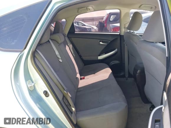 ✅ 2013 Toyota Prius One • VIN: JTDKN3DU3D5622531 • Лот: 43022883. Опубликован ранее на IAAI с пробегом 170 030 миль. Бесплатный доступ к архиву аукционных продаж из США и подробный отчёт об истории автомобиля на DreamBid. Изображение 8.