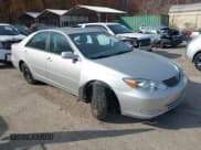 ✅ 2004 Toyota Camry SE • VIN: 4T1BE32K14U371091 • Lot: 43697344. Wystawiony na IAAI z przebiegiem 190 211 mil. Bezpłatny archiwum sprzedaży aukcyjnych z USA i szczegółowy raport historii pojazdu na DreamBid. Zdjęcie 1.