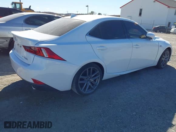 ✅ 2016 Lexus IS 350 • VIN: JTHCE1D25G5010468 • Лот: 43631005. Опубликован ранее на IAAI с пробегом 95 053 миль. Бесплатный доступ к архиву аукционных продаж из США и подробный отчёт об истории автомобиля на DreamBid. Изображение 4.