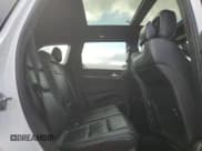 ✅ 2015 Jeep Grand Cherokee Overland • VIN: 1C4RJFCG2FC130031 • Lot: 70902305. Wystawiony na Copart z przebiegiem 86 924 mil. Bezpłatny archiwum sprzedaży aukcyjnych z USA i szczegółowy raport historii pojazdu na DreamBid. Zdjęcie 11.