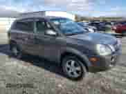 2007 Hyundai Tucson GLS z VIN KM8JM12B77U512706, wystawiony jako Copart lot #84554694 z przebiegiem 212 819 mil mil oraz Czysty tytuł • Clean title. Historia ofert i sprzedaży dostępna na DreamBid. Obrazek 4.