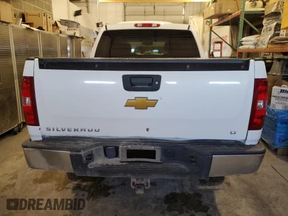 ✅ 2007 Chevrolet Silverado 1500 Work Truck • VIN: 2GCEK133471593050 • Lot: 41579945. Listed on Copart with 153,254 mi. Free auction sales archive from the USA and detailed vehicle history report at DreamBid. Image 6.