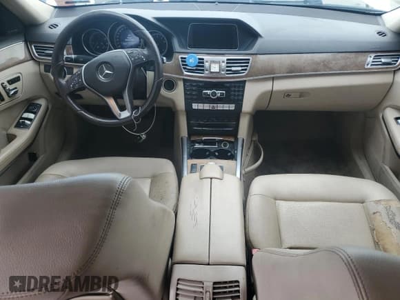 ✅ 2015 Mercedes-Benz E 350 Luxury • VIN: WDDHF8JB3FB132155 • Lot: 84178355. Listed on Copart with 174,301 mi. Free auction sales archive from the USA and detailed vehicle history report at DreamBid. Image 8.