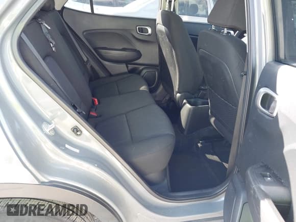 ✅ 2021 Hyundai Venue SE • VIN: KMHRB8A32MU109370 • Lot: 43575030. Listed on IAAI with 48,985 mi. Free auction sales archive from the USA and detailed vehicle history report at DreamBid. Image 8.