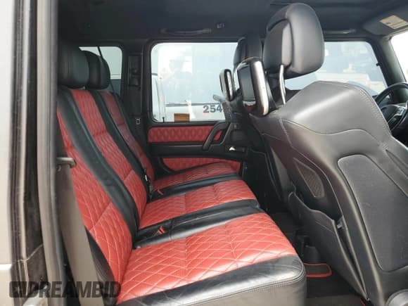 ✅ 2015 Mercedes-Benz G 63 AMG • VIN: WDCYC7DF6FX231187 • Lot: 53259135. Listed on Copart with 77,242 mi. Free auction sales archive from the USA and detailed vehicle history report at DreamBid. Image 11.