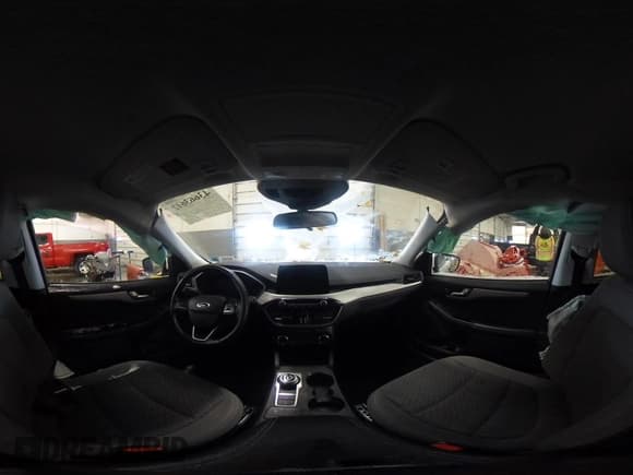 ✅ 2021 Ford Escape SE • VIN: 1FMCU9G68MUB06173 • Lot: 43663612. Listed on IAAI with 34,671 mi. Free auction sales archive from the USA and detailed vehicle history report at DreamBid. Image 17.