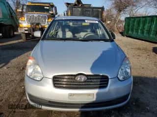 2010 Hyundai Accent GLS z VIN KMHCN4AC6AU466469, wystawiony jako Copart lot #84559954 z przebiegiem 73 121 mil mil oraz Czysty tytuł • Clean title. Historia ofert i sprzedaży dostępna na DreamBid. Obrazek 5.