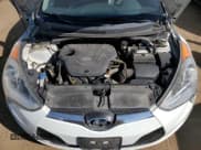 ✅ 2013 Hyundai Veloster w/Black Int • VIN: KMHTC6AD6DU146163 • Lot: 74830514. Wystawiony na Copart z przebiegiem 178 219 mil. Bezpłatny archiwum sprzedaży aukcyjnych z USA i szczegółowy raport historii pojazdu na DreamBid. Zdjęcie 11.