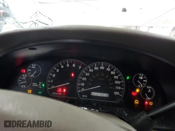 ✅ 2006 Toyota Sequoia Limited • VIN: 5TDBT48A76S260647 • Lot: 85007755. Listed on Copart with 278,313 mi. Free auction sales archive from the USA and detailed vehicle history report at DreamBid. Image 9.