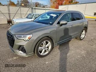 ✅ 2020 Audi Q3 S line Premium Plus • VIN: WA1EECF31L1022611 • Lot: 92845245. Wystawiony na Copart z przebiegiem 34 408 mil. Bezpłatny archiwum sprzedaży aukcyjnych z USA i szczegółowy raport historii pojazdu na DreamBid. Zdjęcie 1.
