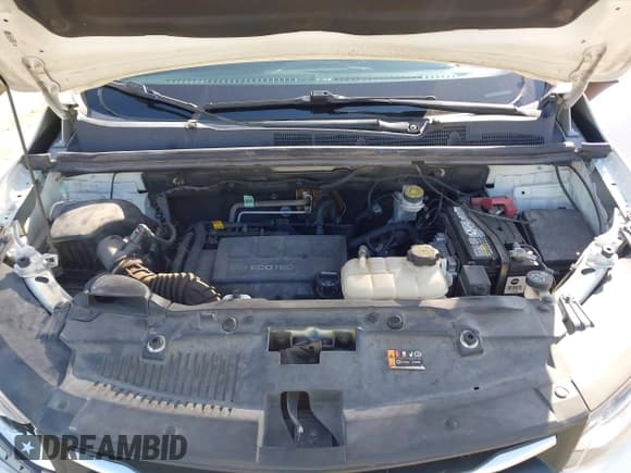 ✅ 2020 Chevrolet Trax LS • VIN: KL7CJKSB3LB028062 • Lot: 43432172. Listed on IAAI with 96,562 mi. Free auction sales archive from the USA and detailed vehicle history report at DreamBid. Image 10.