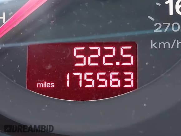 ✅ 2007 Audi Q7 Premium • VIN: WA1EV74L77D076445 • Lot: 41525359. Wystawiony na IAAI z przebiegiem 175 563 mil. Bezpłatny archiwum sprzedaży aukcyjnych z USA i szczegółowy raport historii pojazdu na DreamBid. Zdjęcie 15.