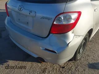 ✅ 2010 Toyota Matrix • VIN: 2T1KU4EE7AC361144 • Лот: 43634657. Опубликован ранее на IAAI с пробегом 300 936 миль. Бесплатный доступ к архиву аукционных продаж из США и подробный отчёт об истории автомобиля на DreamBid. Изображение 6.