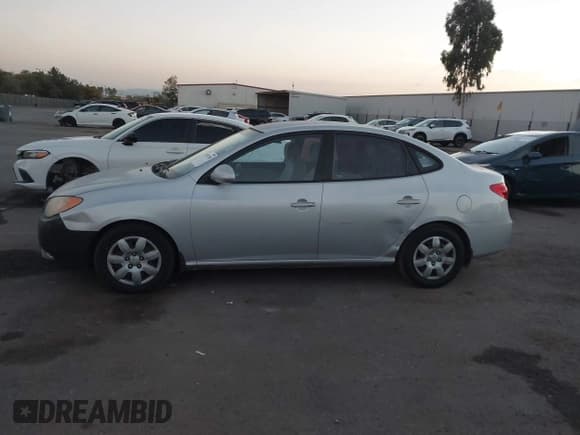 ✅ 2008 Hyundai Elantra GLS • VIN: KMHDU46D78U572836 • Lot: 43517289. Listed on IAAI with 170,211 mi. Free auction sales archive from the USA and detailed vehicle history report at DreamBid. Image 14.