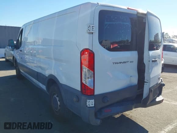 ✅ 2016 Ford Transit Cargo • VIN: 1FTYE9ZM5GKA61096 • Lot: 43857358. Wystawiony na IAAI z przebiegiem 216 016 mil. Bezpłatny archiwum sprzedaży aukcyjnych z USA i szczegółowy raport historii pojazdu na DreamBid. Zdjęcie 3.