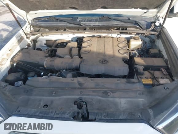 ✅ 2022 Toyota 4Runner SR5 • VIN: JTEMU5JR2N6053461 • Лот: 43846742. Опубликован ранее на IAAI с пробегом 37 736 миль. Бесплатный доступ к архиву аукционных продаж из США и подробный отчёт об истории автомобиля на DreamBid. Изображение 10.