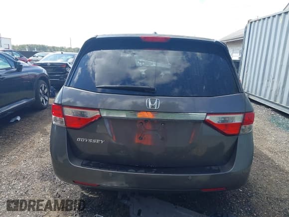 ✅ 2016 Honda Odyssey Touring Elite • VIN: 5FNRL5H90GB088171 • Lot: 43363049. Wystawiony na IAAI z przebiegiem 71 045 mil. Bezpłatny archiwum sprzedaży aukcyjnych z USA i szczegółowy raport historii pojazdu na DreamBid. Zdjęcie 17.