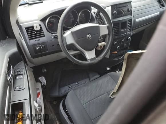 2010 Dodge Grand Caravan SE with VIN 2D4RN4DE0AR396737, listed as a Copart auction lot 43531605 with Not provided miles and Salvage title. Bid and sale history available at DreamBid. Image 8.