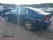 2011 Chevrolet Malibu 2LT z VIN 1G1ZD5E1XBF227991, wystawiony jako IAAI lot #43496177 z przebiegiem 175 673 mil mil oraz . Historia ofert i sprzedaży dostępna na DreamBid. Obrazek 3.