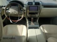 ✅ 2014 Lexus GX 460 Luxury • VIN: JTJJM7FXXE5080694 • Lot: 57140075. Wystawiony na Copart z przebiegiem 214 181 mil. Bezpłatny archiwum sprzedaży aukcyjnych z USA i szczegółowy raport historii pojazdu na DreamBid. Zdjęcie 8.