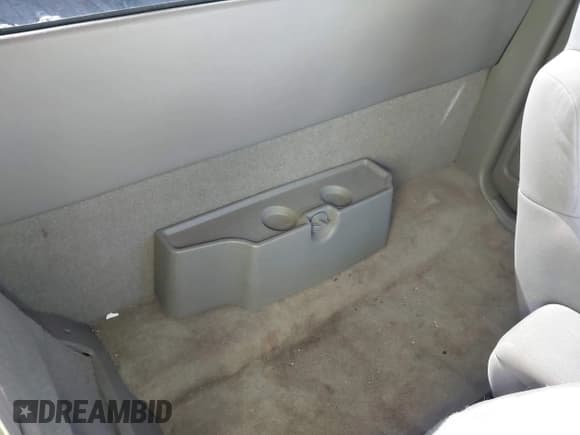 ✅ 2003 Chevrolet S-10 LS • VIN: 1GCCS19X638152206 • Лот: 41464663. Опубликован ранее на IAAI с пробегом 123 231 миль. Бесплатный доступ к архиву аукционных продаж из США и подробный отчёт об истории автомобиля на DreamBid. Изображение 8.