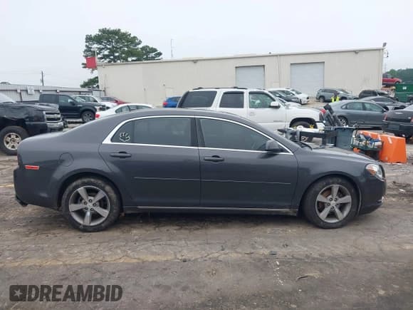 ✅ 2011 Chevrolet Malibu 1LT • VIN: 1G1ZC5E1XBF270200 • Lot: 42359093. Listed on IAAI with 192,973 mi. Free auction sales archive from the USA and detailed vehicle history report at DreamBid. Image 12.