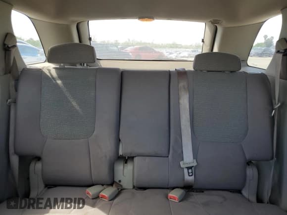 ✅ 2007 Chevrolet Equinox LT • VIN: 2CNDL73F376104321 • Лот: 52818565. Опубликован ранее на Copart с пробегом 203 038 миль. Бесплатный доступ к архиву аукционных продаж из США и подробный отчёт об истории автомобиля на DreamBid. Изображение 10.