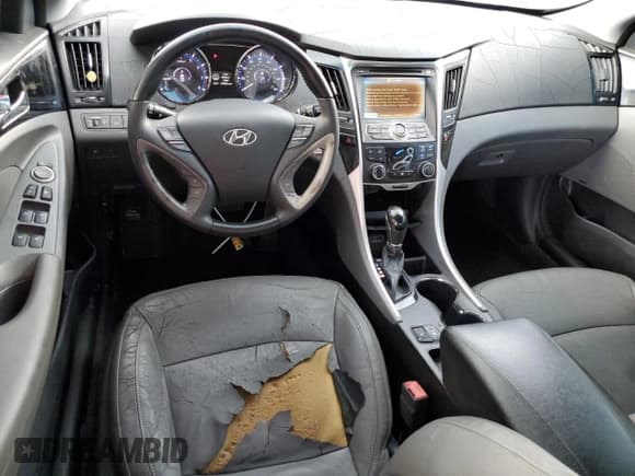 ✅ 2013 Hyundai Sonata SE • VIN: 5NPEC4AC2DH687407 • Лот: 83888895. Опубликован ранее на Copart с пробегом 74 483 миль. Бесплатный доступ к архиву аукционных продаж из США и подробный отчёт об истории автомобиля на DreamBid. Изображение 8.