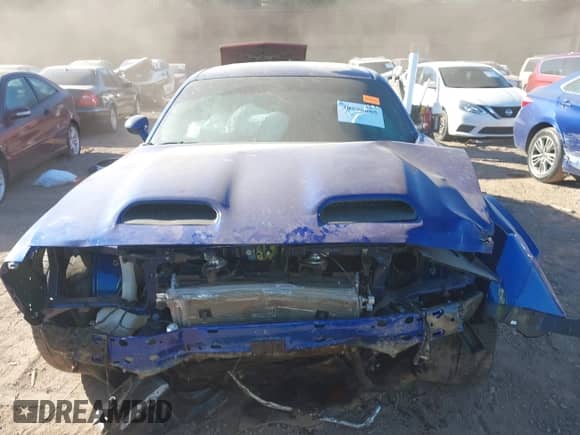 2022 Dodge Challenger SRT Hellcat with VIN 2C3CDZC92NH177608, listed as a IAAI auction lot 40596685 with 18,229 mi miles and . Bid and sale history available at DreamBid. Image 6.