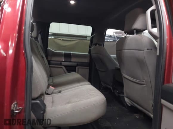 ✅ 2017 Ford F-250 Lariat • VIN: 1FT7W2BT3HEF19655 • Lot: 41932807. Wystawiony na IAAI z przebiegiem 231 282 mil. Bezpłatny archiwum sprzedaży aukcyjnych z USA i szczegółowy raport historii pojazdu na DreamBid. Zdjęcie 8.