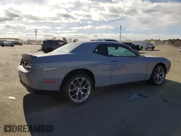 ✅ 2020 Dodge Challenger GT • VIN: 2C3CDZJGXLH211244 • Лот: 39805063. Опубликован ранее на Copart с пробегом 35 679 миль. Бесплатный доступ к архиву аукционных продаж из США и подробный отчёт об истории автомобиля на DreamBid. Изображение 3.