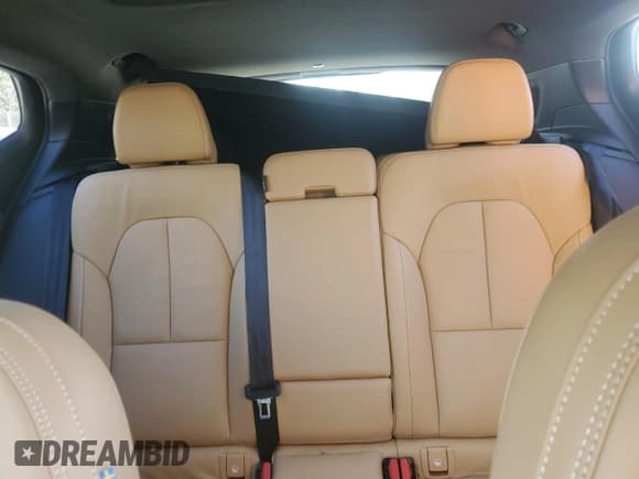 ✅ 2022 Volvo XC40 Inscription • VIN: YV4162UL2N2665168 • Lot: 88087495. Listed on Copart with 15,813 mi. Free auction sales archive from the USA and detailed vehicle history report at DreamBid. Image 10.