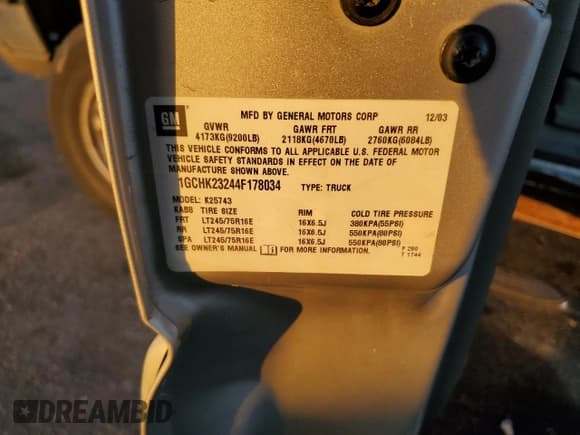 ✅ 2004 Chevrolet Silverado 2500HD LS • VIN: 1GCHK23244F178034 • Lot: 91189715. Wystawiony na Copart z przebiegiem 247 526 mil. Bezpłatny archiwum sprzedaży aukcyjnych z USA i szczegółowy raport historii pojazdu na DreamBid. Zdjęcie 12.