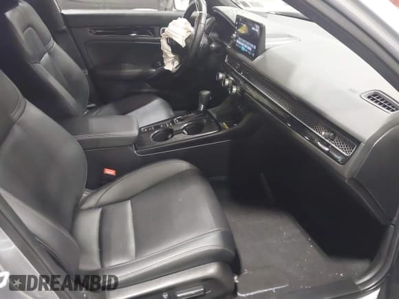 ✅ 2023 Honda Civic Sport Touring • VIN: 19XFL1H87PE014075 • Лот: 43436483. Опубликован ранее на IAAI с пробегом 23 479 миль. Бесплатный доступ к архиву аукционных продаж из США и подробный отчёт об истории автомобиля на DreamBid. Изображение 5.