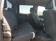 ✅ 2020 Chevrolet Silverado 1500 Custom • VIN: 3GCPYBEK1LG145402 • Lot: 69153814. Wystawiony na Copart z przebiegiem 89 925 mil. Bezpłatny archiwum sprzedaży aukcyjnych z USA i szczegółowy raport historii pojazdu na DreamBid. Zdjęcie 10.